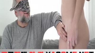 할아버지의 정자를 빨아들인 화냥년