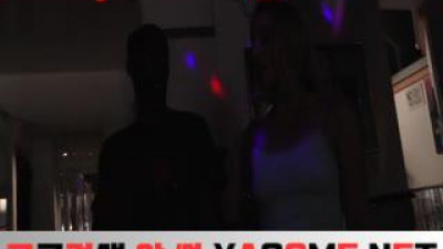 글로리 렐리 레예스 GloryHole Riley Reyes