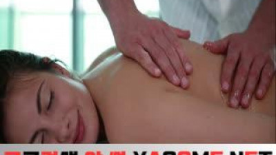 최고의 훤칠한 미녀의 안마 조혈 토닥토닥 작품 누이 몸매 좋고 유육육육이 딱 봐도 꽂히고 싶은 충동을 못 이겨 분계 720P 고화질