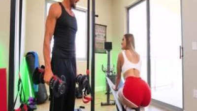 Big Booty Fitness Trainer Kenzie Madison And Her New Client